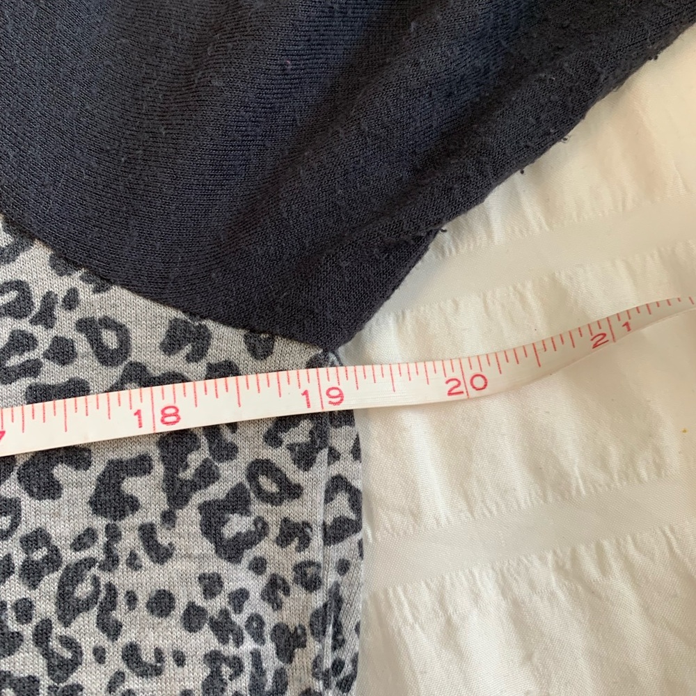 Maurices Leopard Tee - Picture 6 of 16